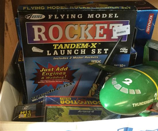 Konami Thunderbirds Ultimate Collection Vol. 1, Stingray, Rocket Launch Set, Space Station, Missile set (boxed) & sundries